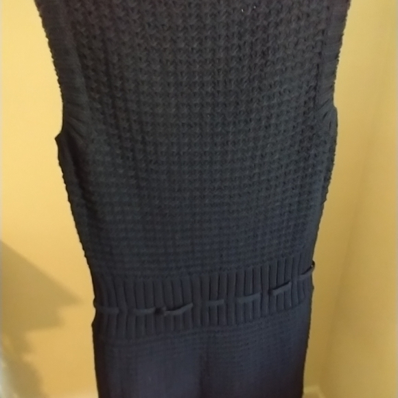 DressNWT Black mock neck crouche mini sleeveless - Picture 6 of 8